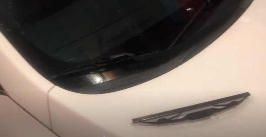 2022 Hyundai Elantra Wiper Blade Size